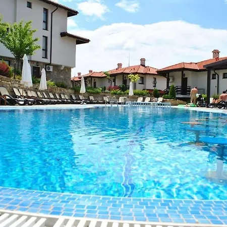 Bay View Sunny Entire